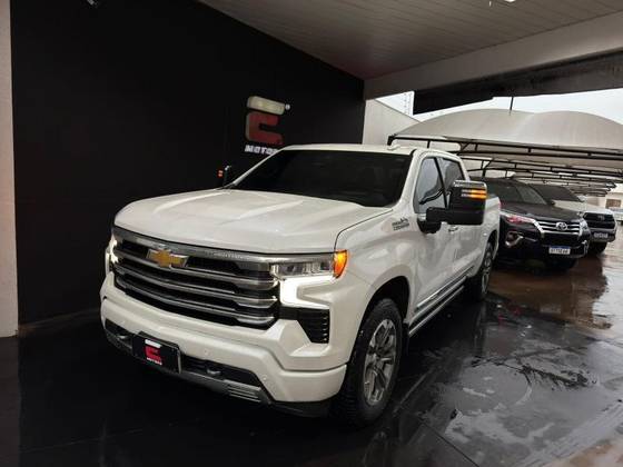 CHEVROLET SILVERADO 5.3 V8 GASOLINA 1500 HIGH COUNTRY 4X4 AUTOMÁTICO